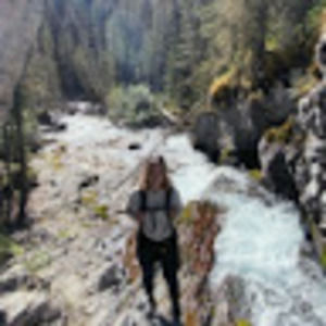 Meet your Posher, Mackenzie